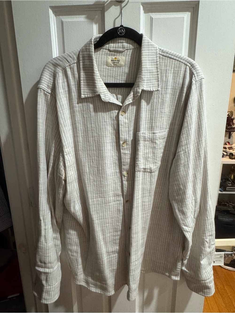 Marine Layer Men’s Stretch Selvage Cream Stripe Button-Up Shirt